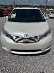 Image for 2017 Toyota Sienna XLE ID: 7184210