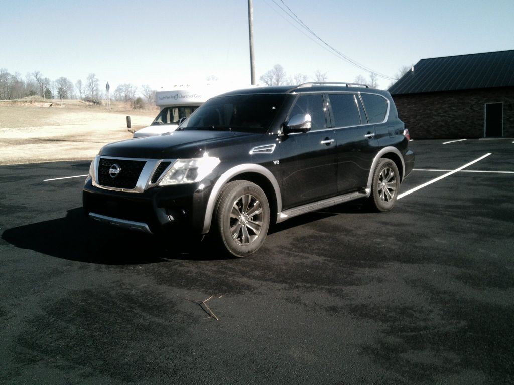 2018 Nissan Armada Image 1
