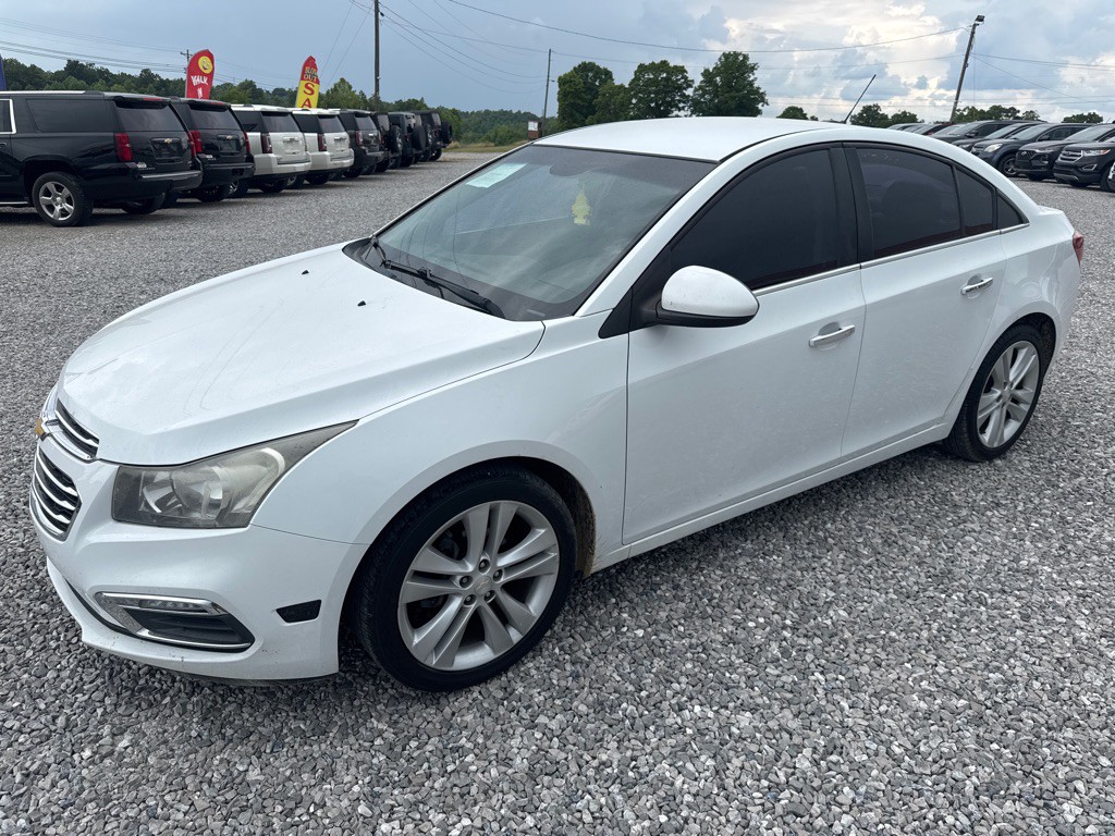 2016 Chevrolet Cruze Image 2