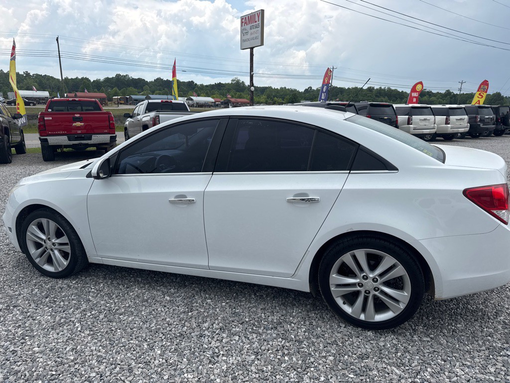 2016 Chevrolet Cruze Image 3