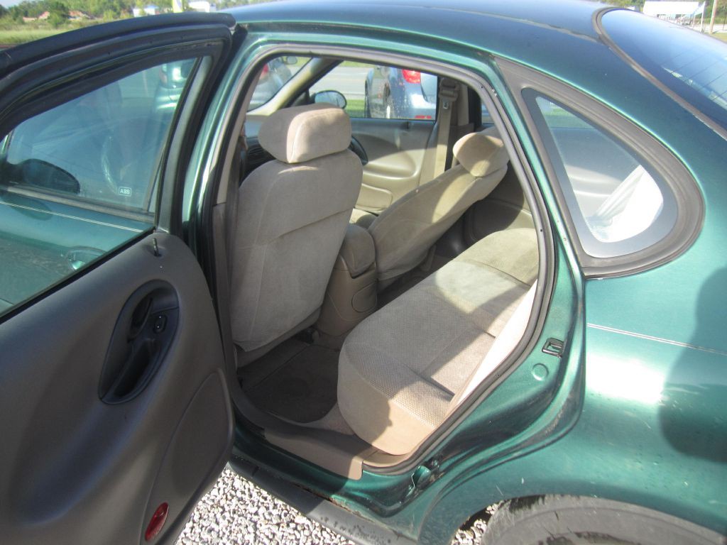 1999 Ford Taurus Image 7