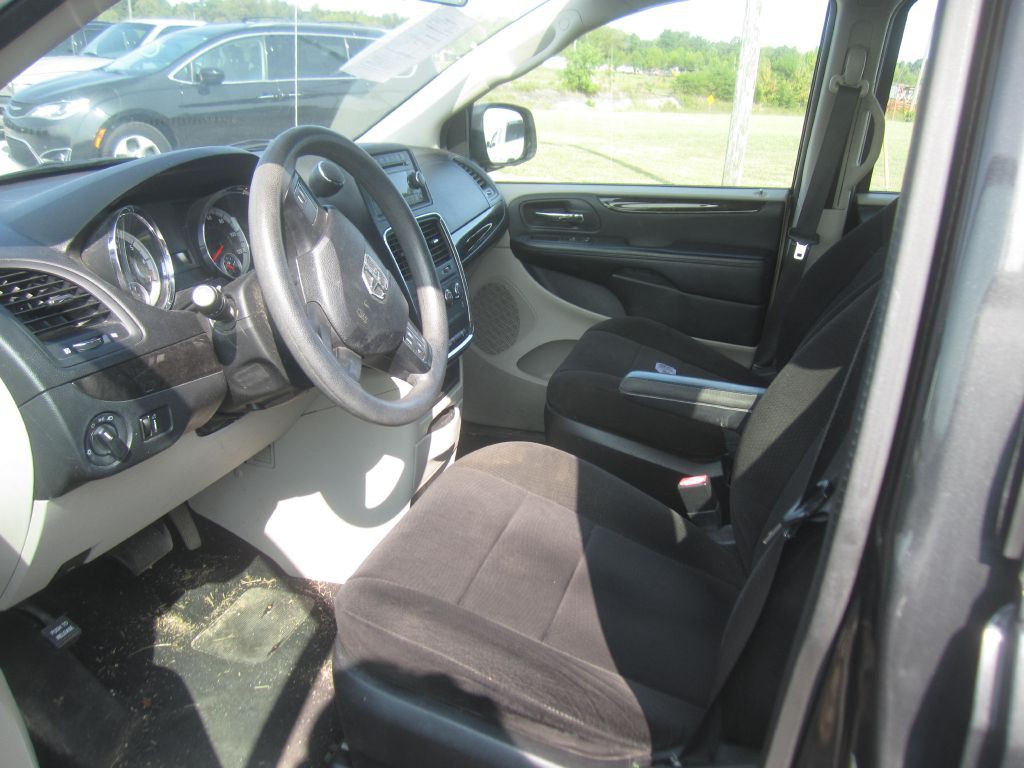 2012 Dodge Grand Caravan Image 5