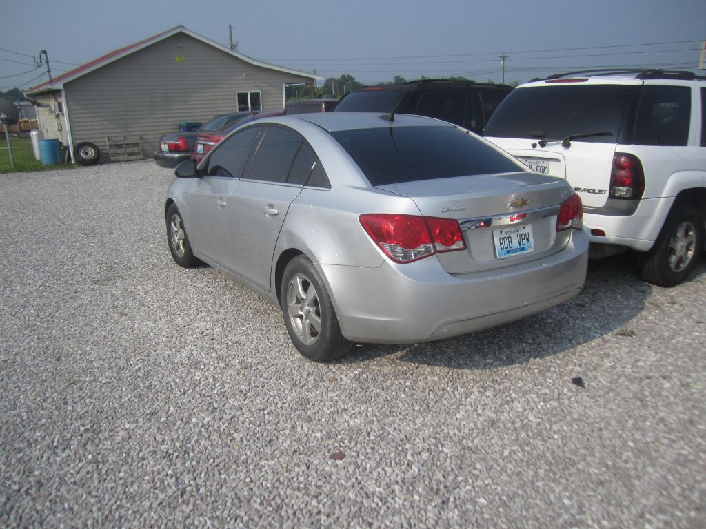 2013 Chevrolet Cruze Image 3