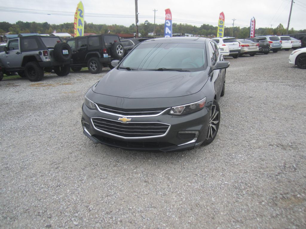 2016 Chevrolet Malibu Image 2