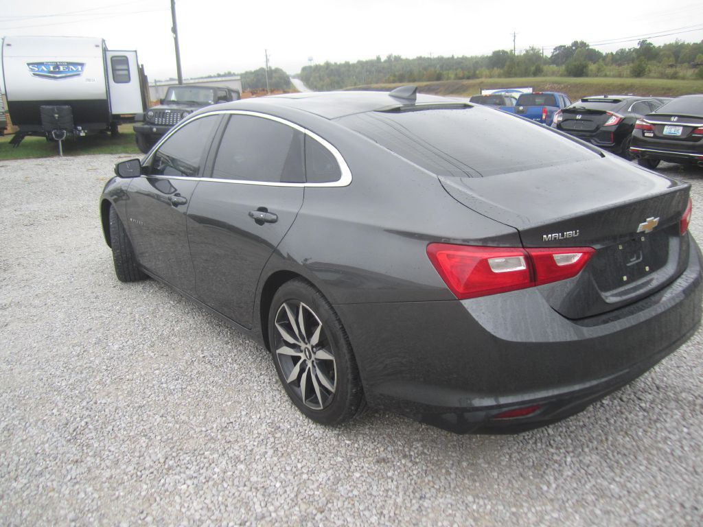2016 Chevrolet Malibu Image 6