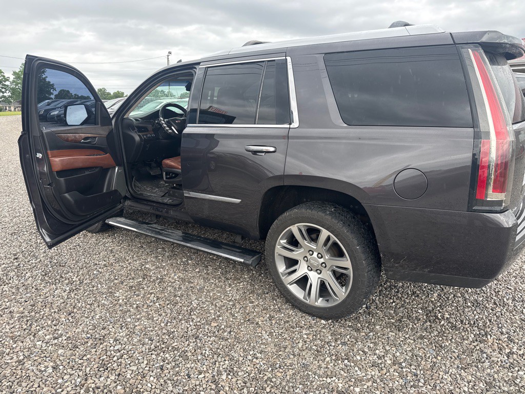 2015 Cadillac Escalade Image 6
