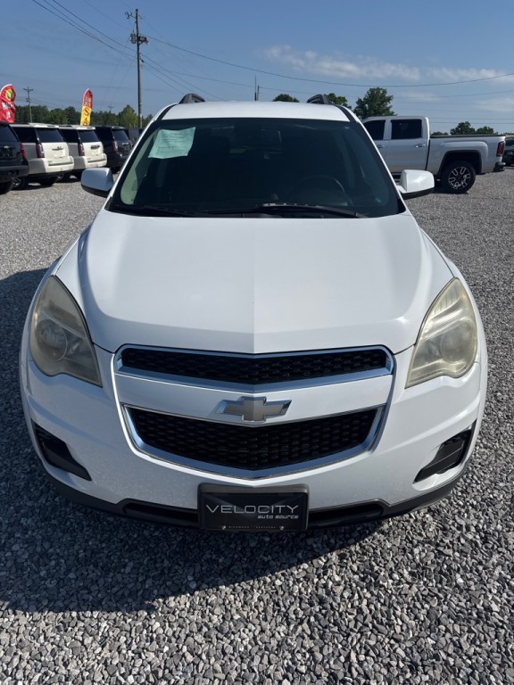 2011 Chevrolet Equinox Image 2