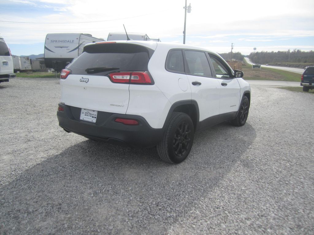 2017 Jeep Cherokee Image 4