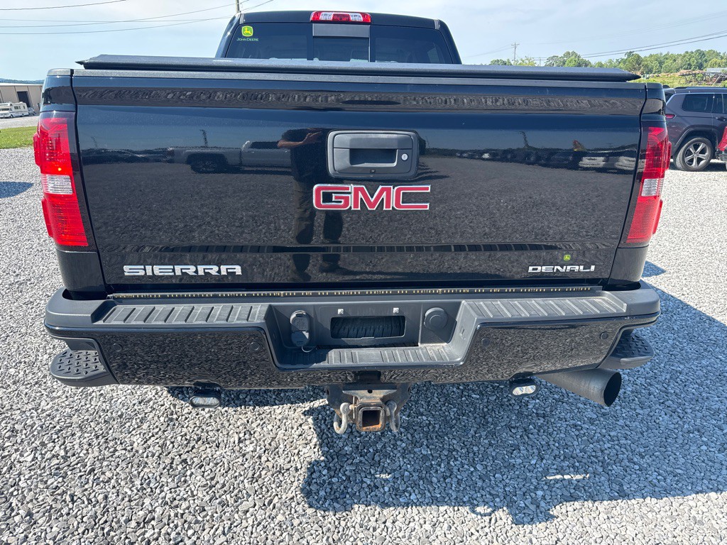 2016 GMC Sierra Image 4