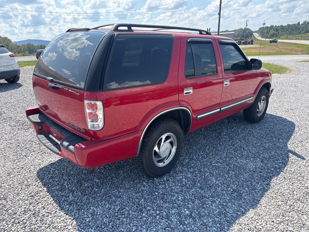 2001 Chevrolet Blazer Image 5