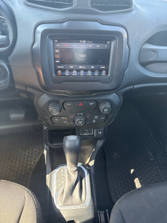 2019 Jeep Renegade Image 10