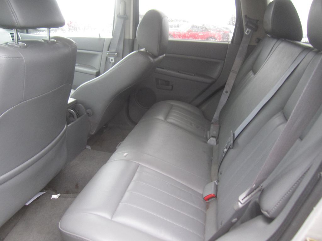 2005 Jeep Grand Cherokee Image 5