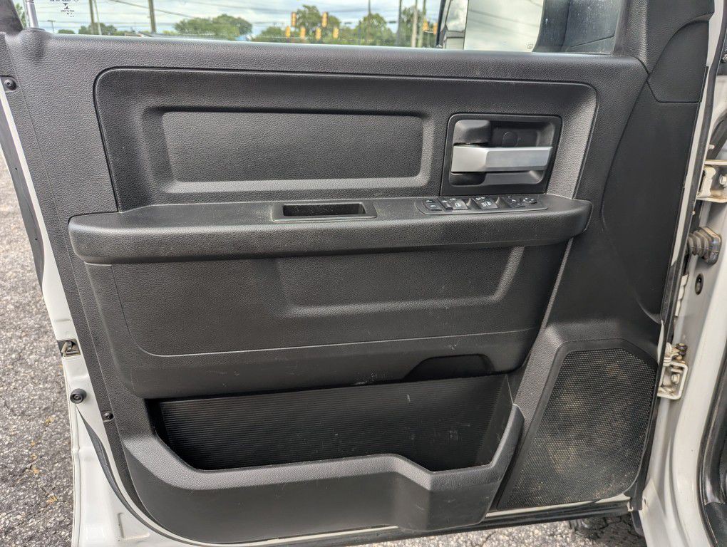 2019 RAM 2500 Image 9