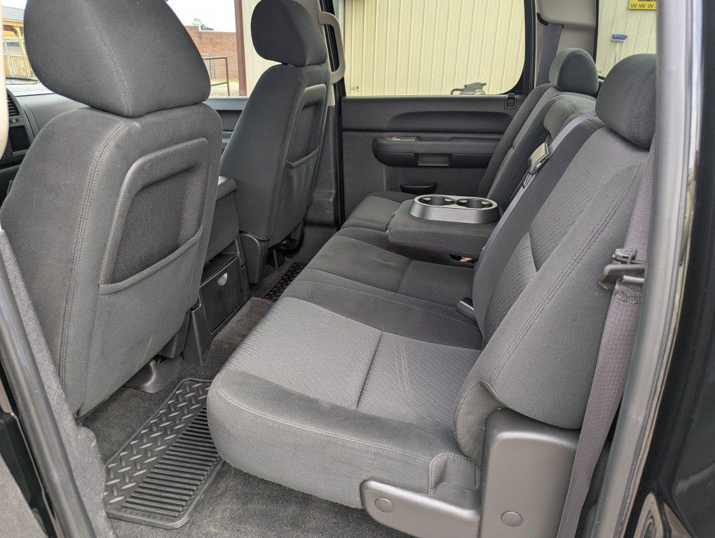 2011 Chevrolet Silverado 1500 Image 20