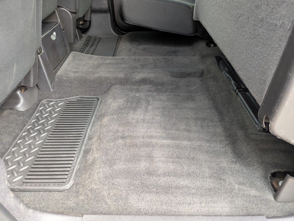 2011 Chevrolet Silverado 1500 Image 24