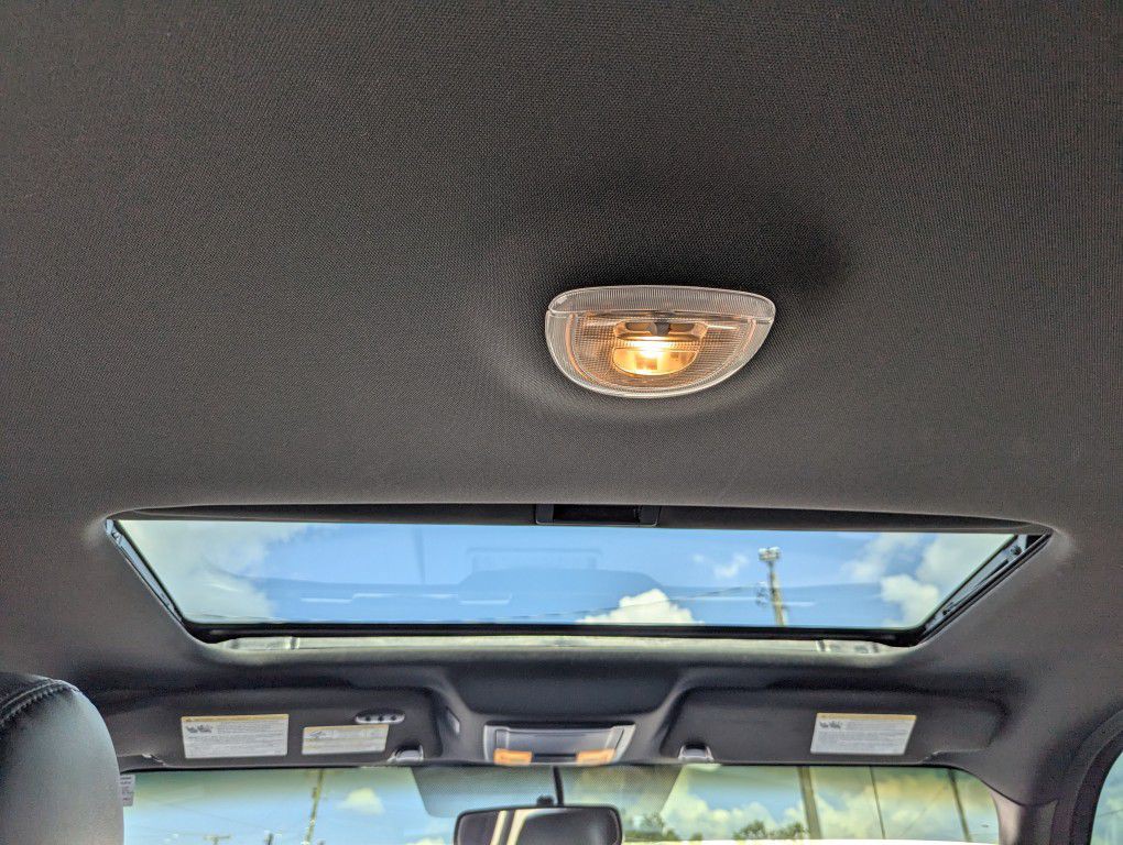 2014 Ford F-150 Image 24