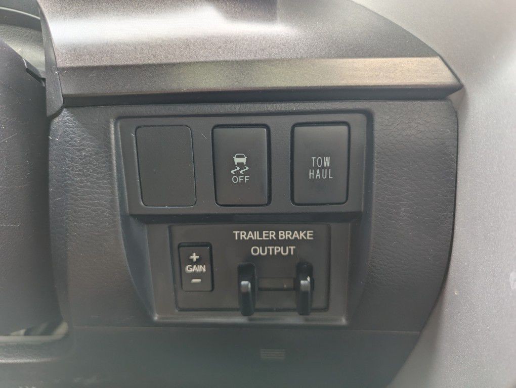 2018 Toyota Tundra Image 13