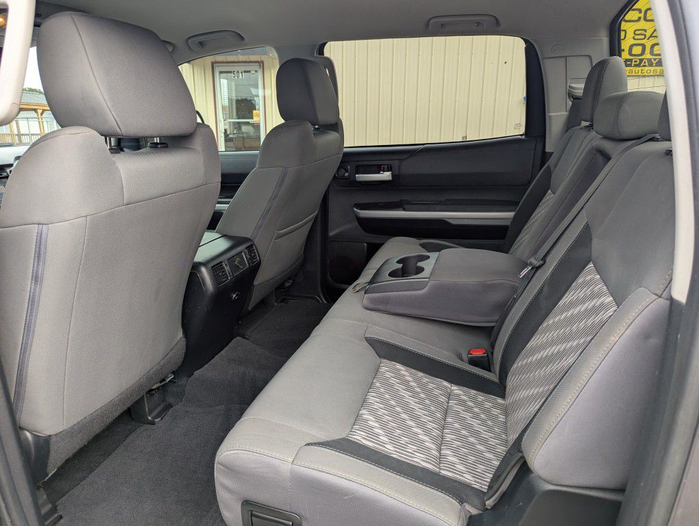 2018 Toyota Tundra Image 20