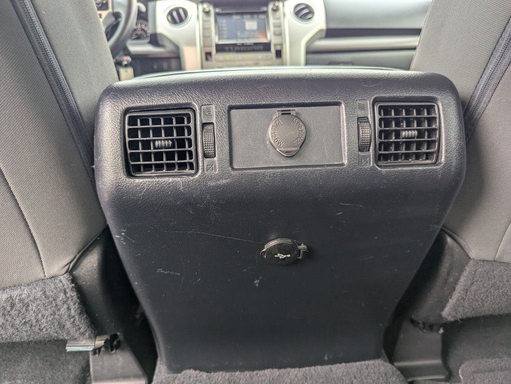 2018 Toyota Tundra Image 22