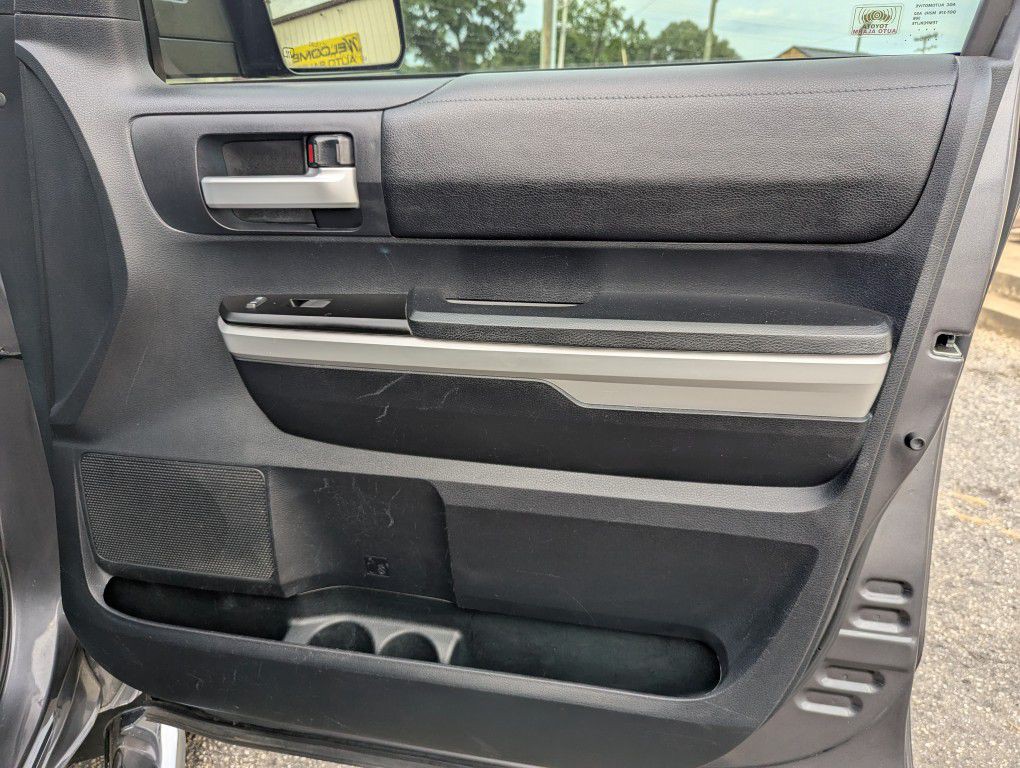 2018 Toyota Tundra Image 27