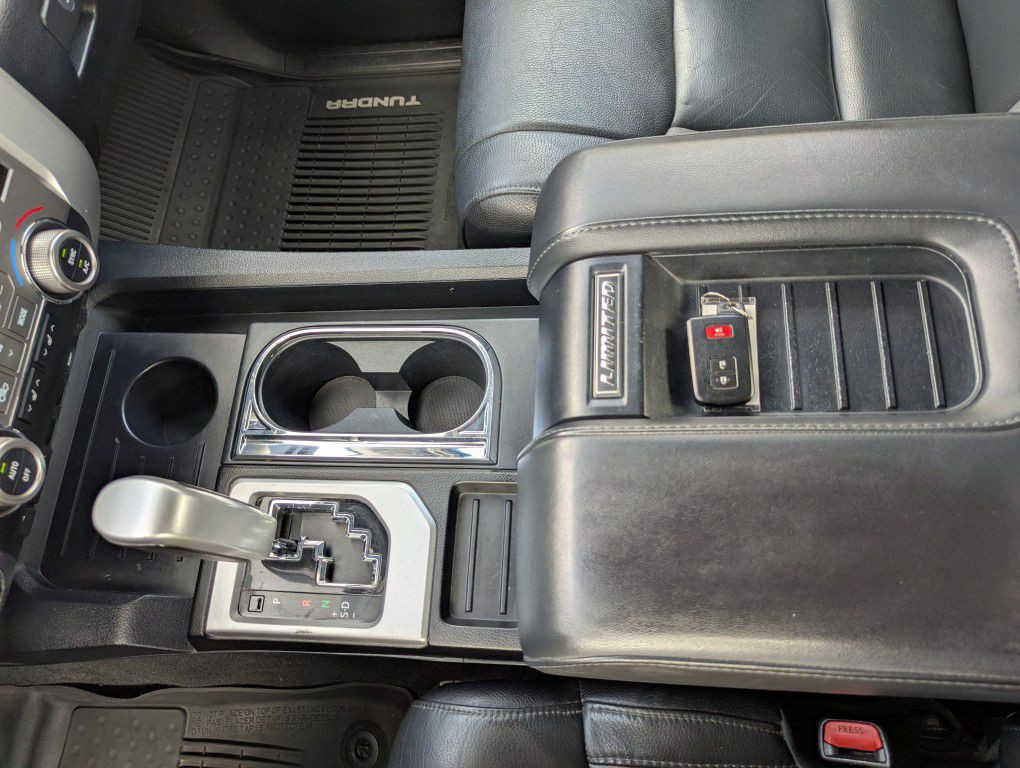 2020 Toyota Tundra Image 14