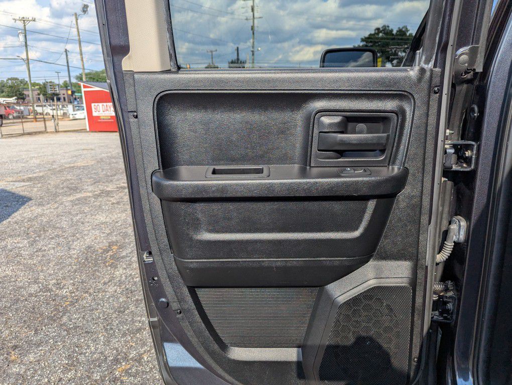 2014 RAM 1500 Image 21