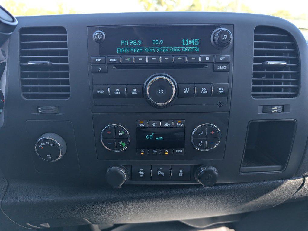 2013 Chevrolet Silverado 1500 Image 15
