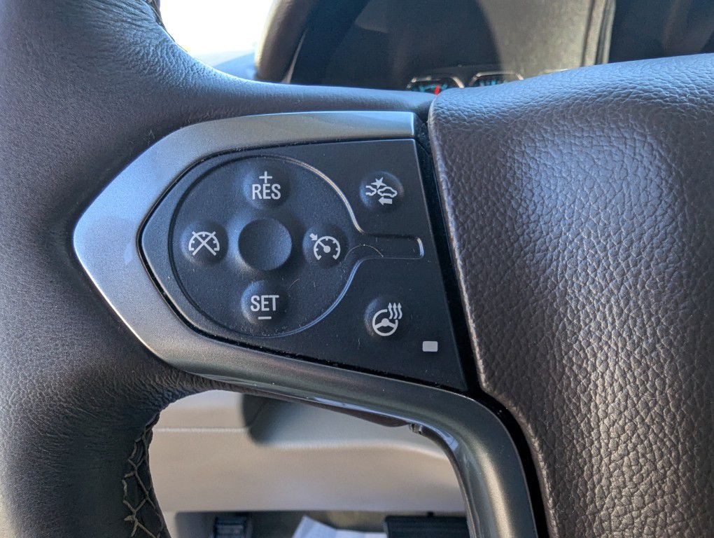 2017 Chevrolet Tahoe Image 10