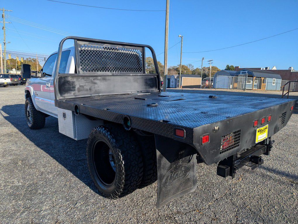 2007 Chevrolet Silverado 1500 Image 3