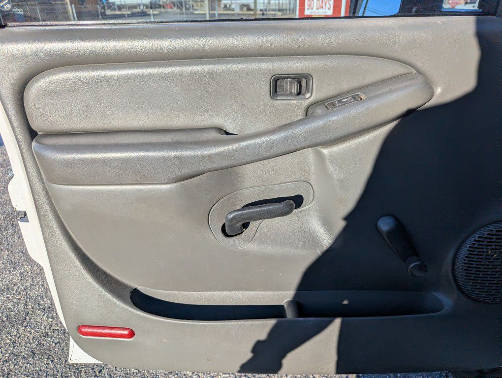 2007 Chevrolet Silverado 1500 Image 10