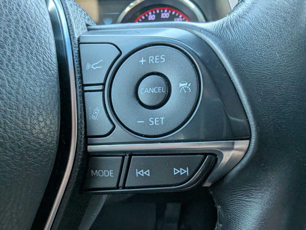 2018 Toyota Camry Image 10