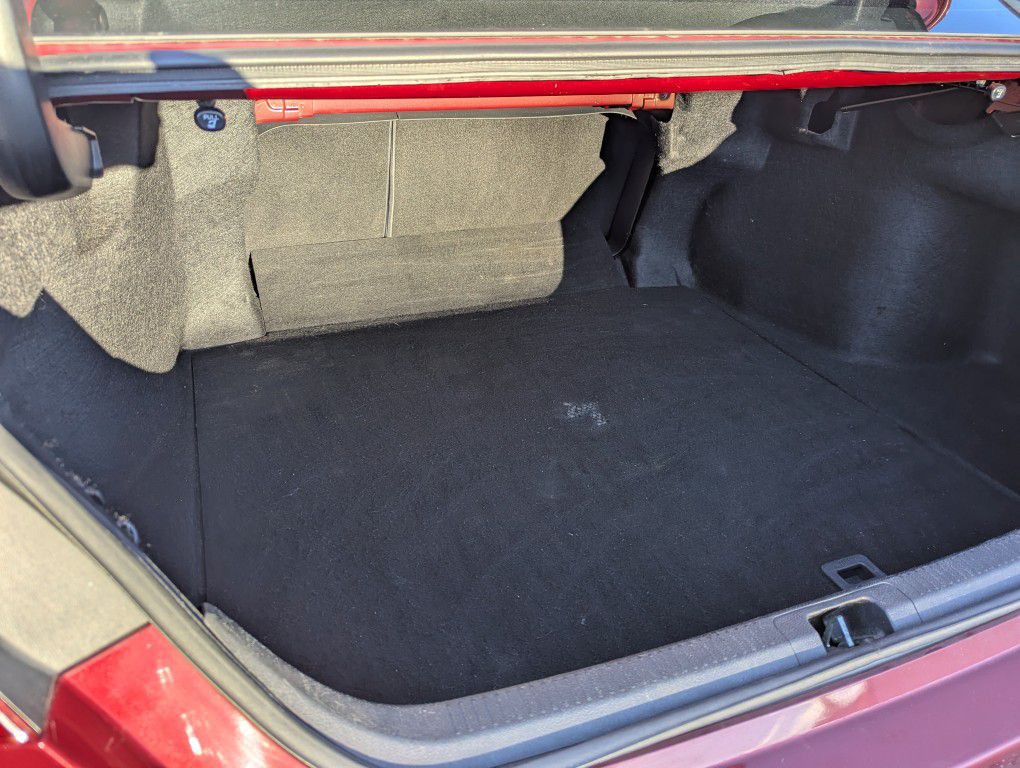 2018 Toyota Camry Image 25