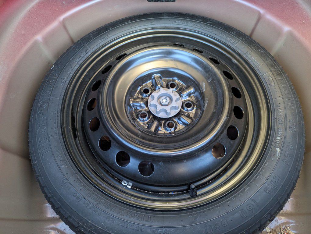 2018 Toyota Camry Image 27