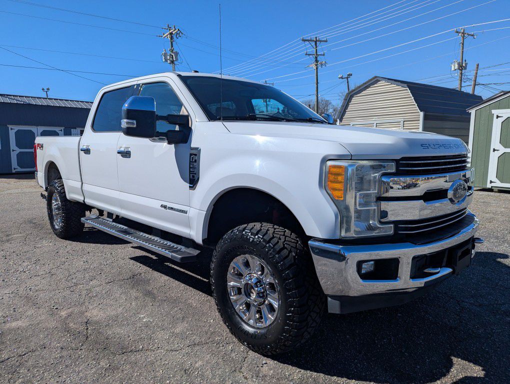 2017 Ford F-250 Image 1