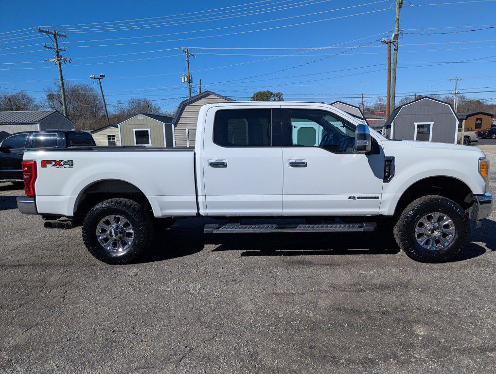 2017 Ford F-250 Image 5