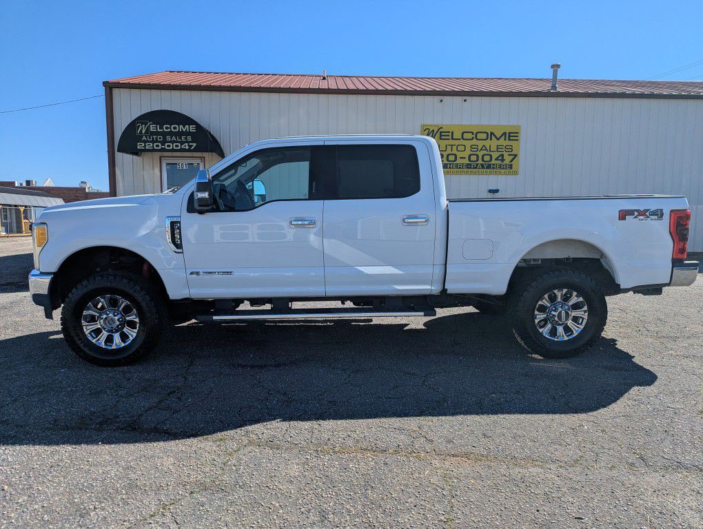 2017 Ford F-250 Image 7