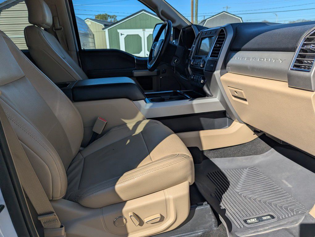 2017 Ford F-250 Image 31