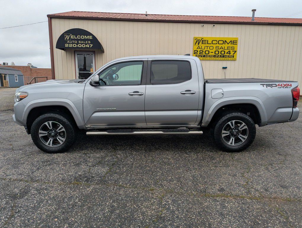 2019 Toyota Tacoma Image 8