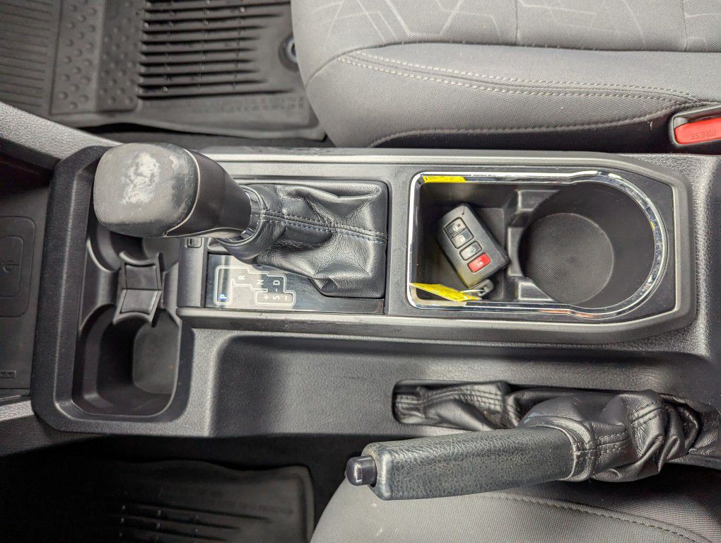 2019 Toyota Tacoma Image 20