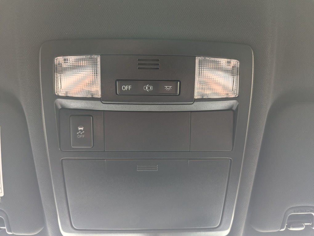 2019 Toyota Tacoma Image 24