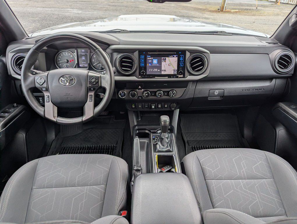 2019 Toyota Tacoma Image 27