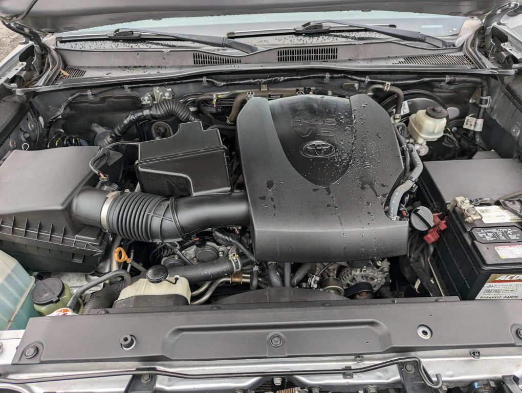 2019 Toyota Tacoma Image 37