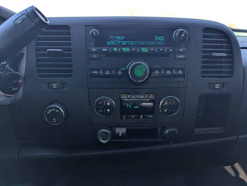 2012 GMC Sierra Image 18