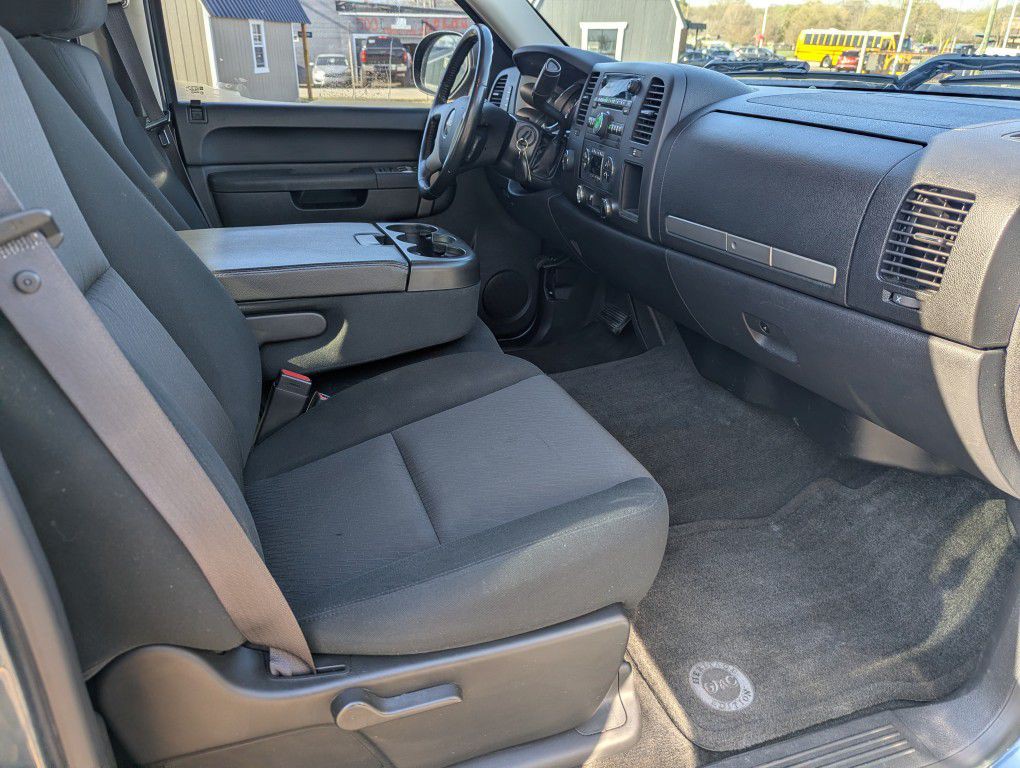 2012 GMC Sierra Image 30