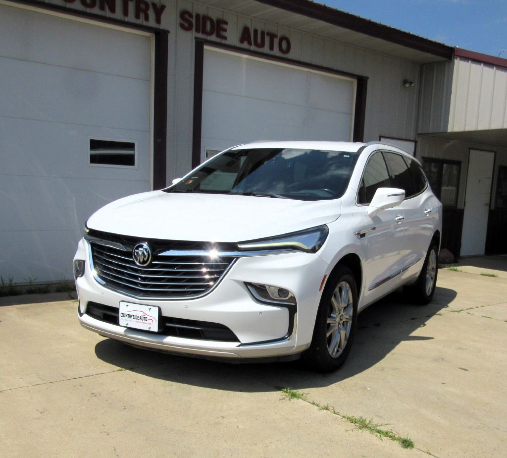 2022 Buick Enclave Image 3