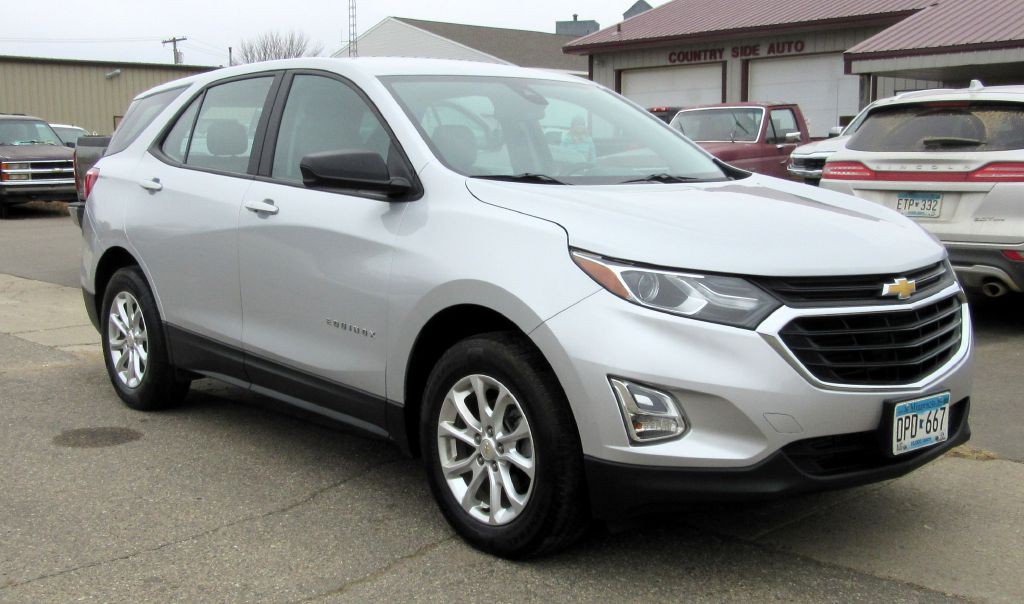 2020 Chevrolet Equinox Image 2