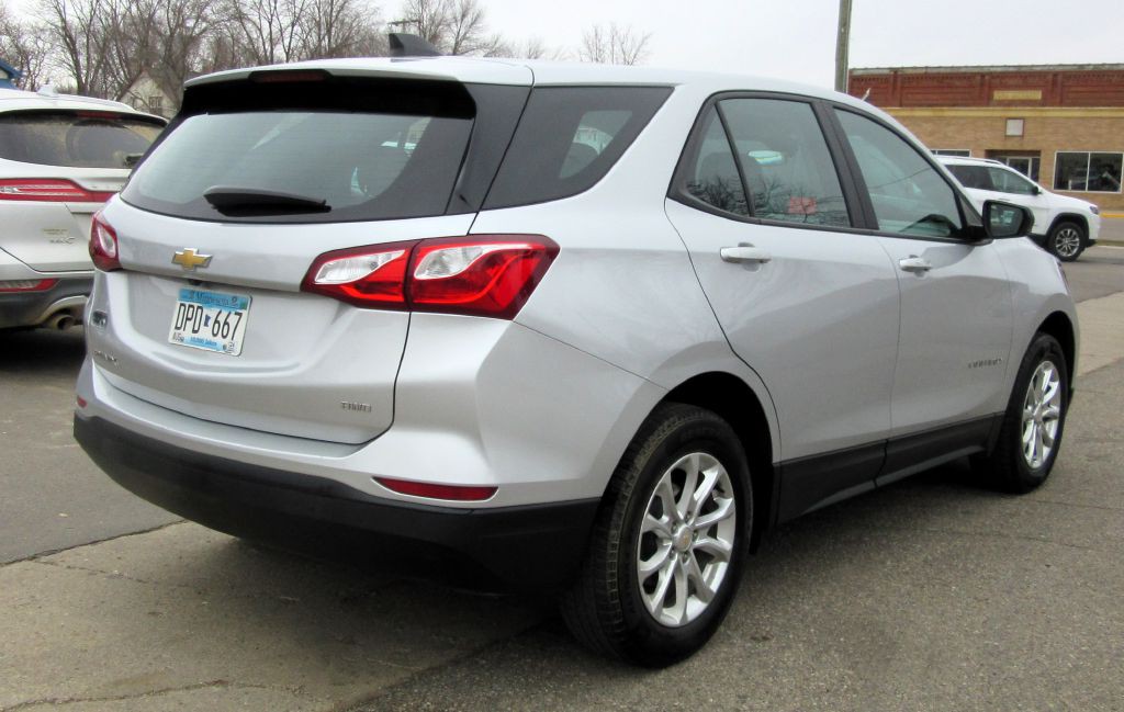 2020 Chevrolet Equinox Image 3