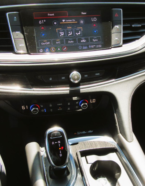 2020 Buick Enclave Image 8