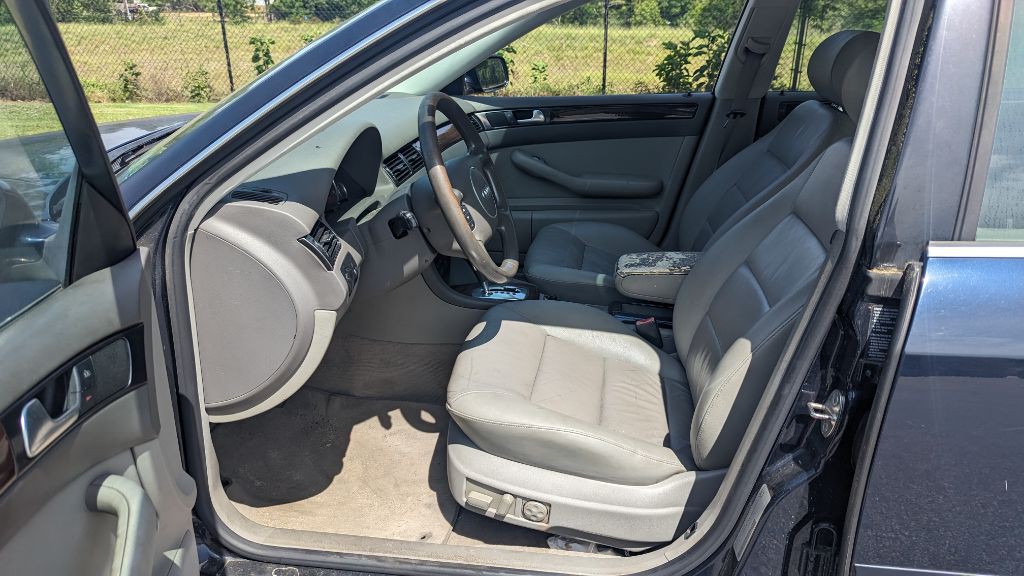 2004 Audi A6 Image 10