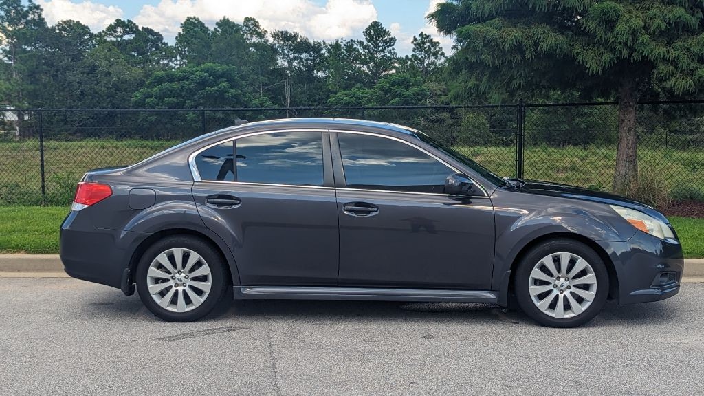 2012 Subaru Legacy Image 2